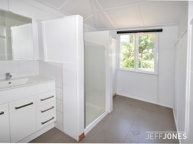 1/16 Bardsley Avenue, Greenslopes QLD 4120