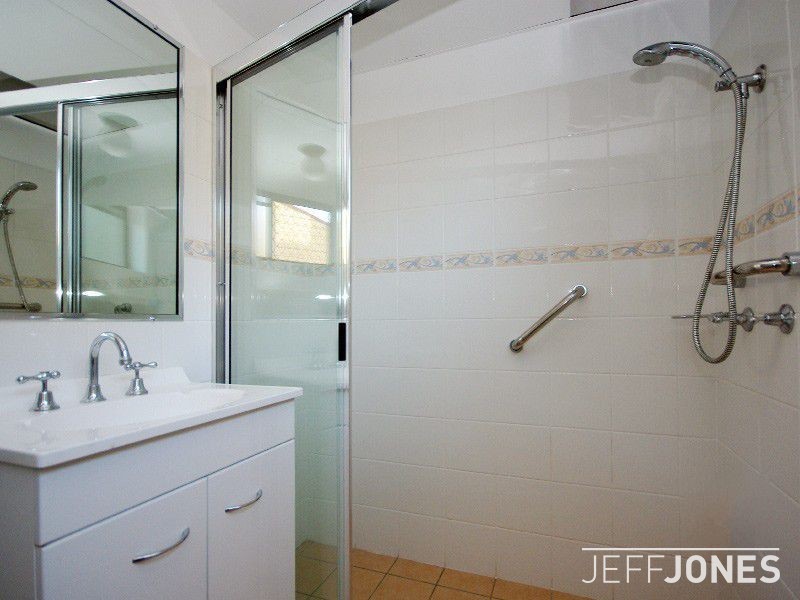 1/26 Gordon Street, Greenslopes QLD 4120