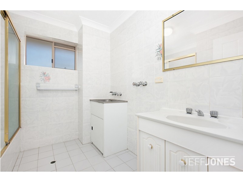 7/31 Crown Street, Holland Park West QLD 4121