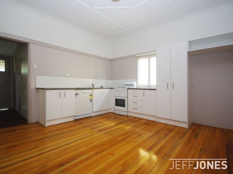 148 Juliette Street, Greenslopes QLD 4120