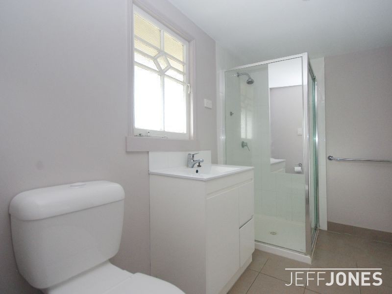148 Juliette Street, Greenslopes QLD 4120
