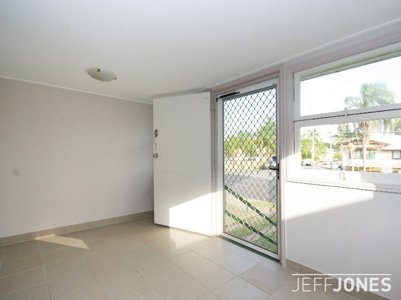 148 Juliette Street, Greenslopes QLD 4120