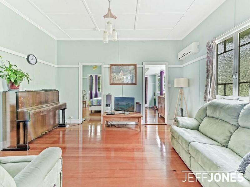 36 Earl Street, Greenslopes QLD 4120