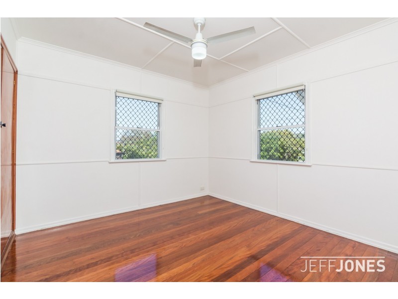 54 London Street, Eight Mile Plains QLD 4113