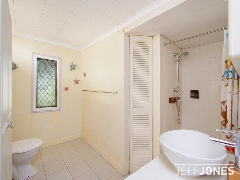 14 West Street, Highgate Hill QLD 4101