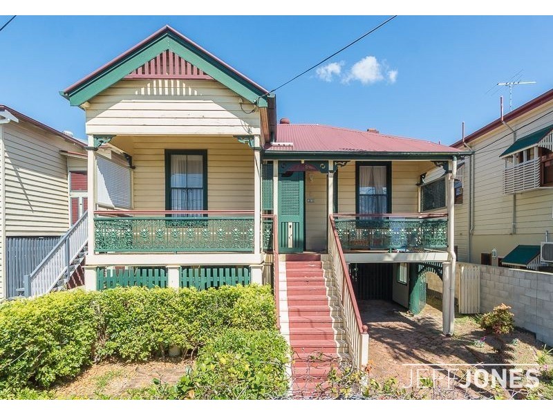 39 Gordon Street, Greenslopes QLD 4120