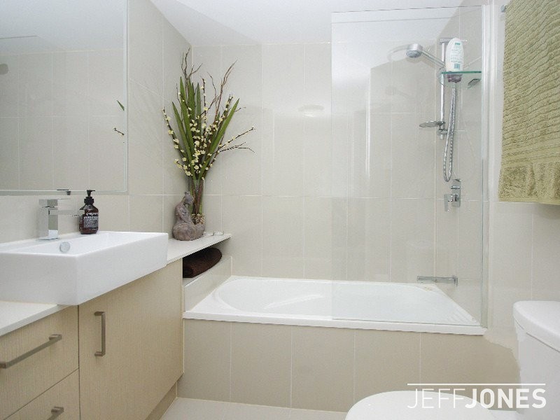 3/23 Potts Road, East Brisbane QLD 4169