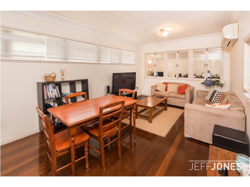 16 Orwell Street, Camp Hill QLD 4152