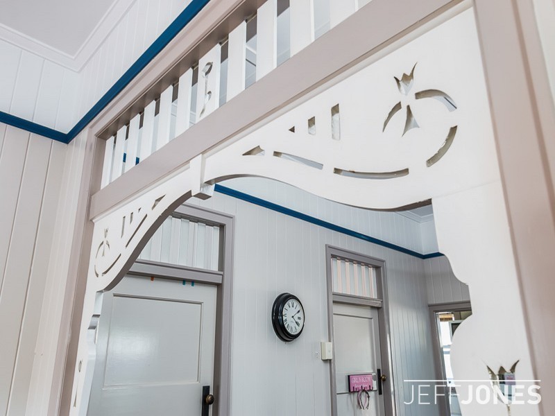 24 Brown Street, Camp Hill QLD 4152