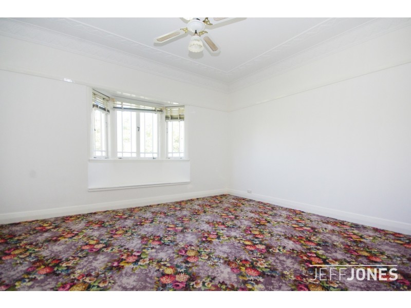 71 Henry Street, Greenslopes QLD 4120