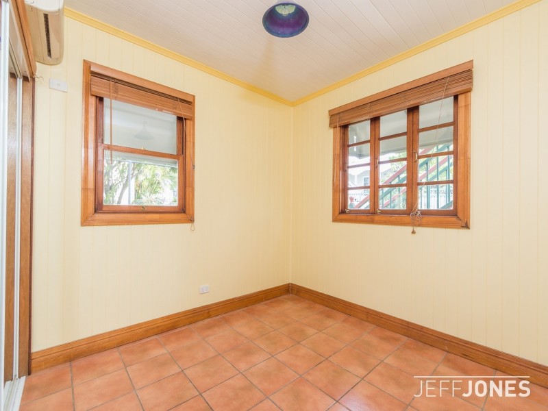 38 Redfern Street, Woolloongabba QLD 4102