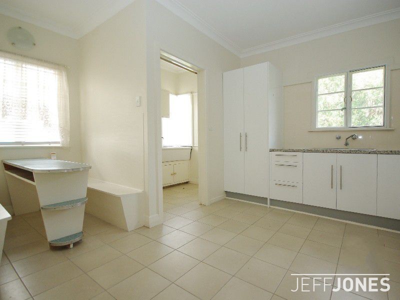 157 Juliette Street, Greenslopes QLD 4120