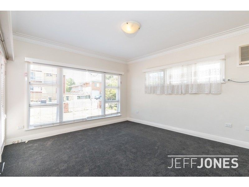 157 Juliette Street, Greenslopes QLD 4120