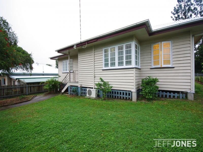 43 Stimpson Street, Fairfield QLD 4103