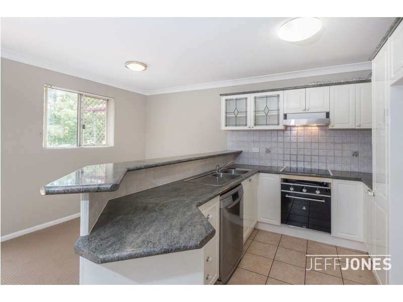 4/72 Earl Street, Greenslopes QLD 4120