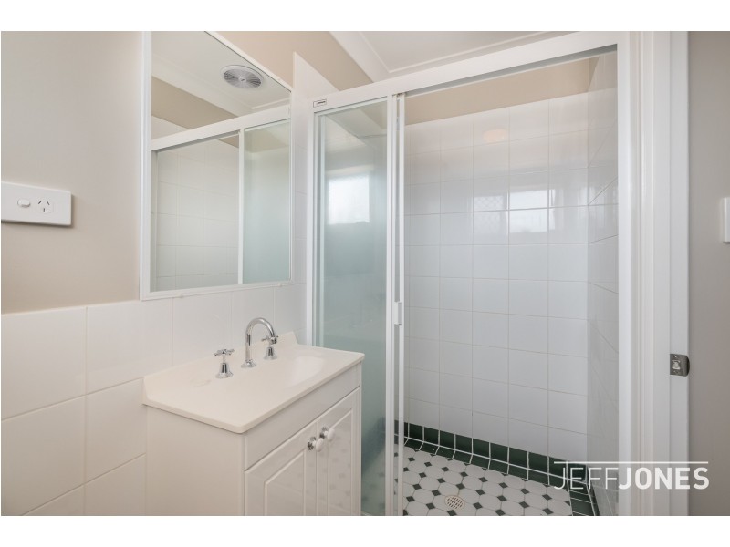4/72 Earl Street, Greenslopes QLD 4120