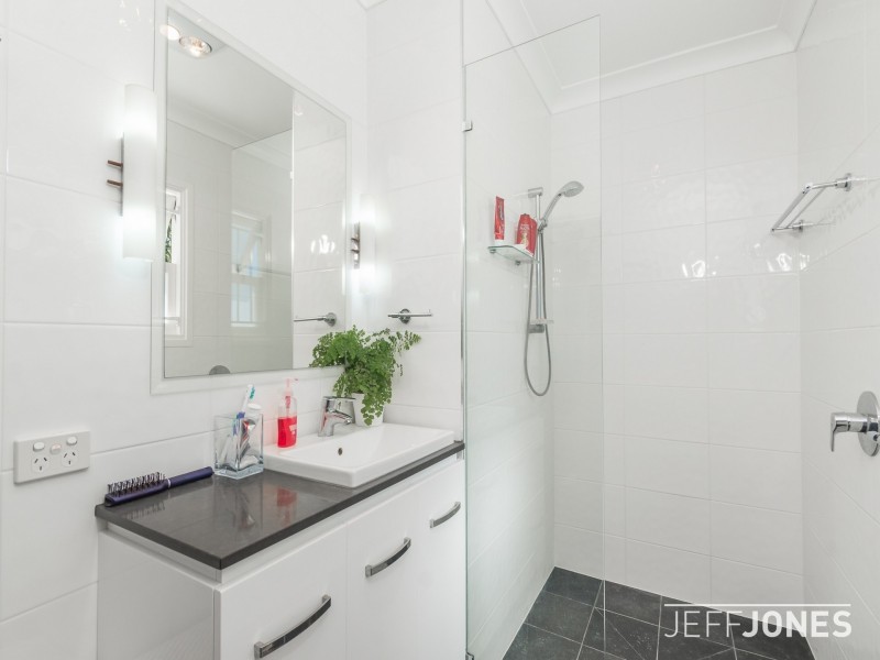 3 Summerville Street, Carina Heights QLD 4152