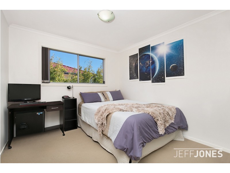 2/15 Mons Road, Carina Heights QLD 4152