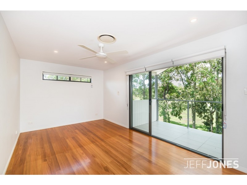 158 Fairfield Road, Fairfield QLD 4103
