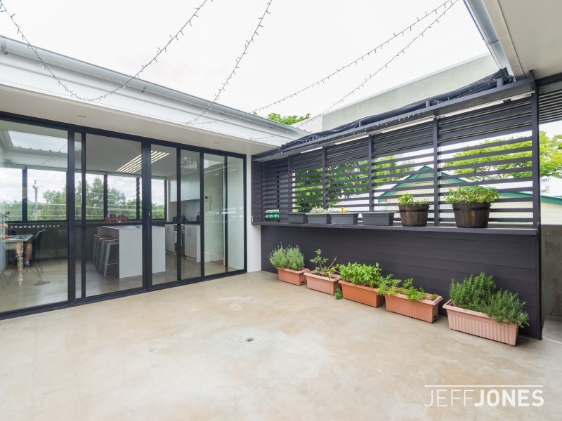 2/27 Prince Street, Annerley QLD 4103