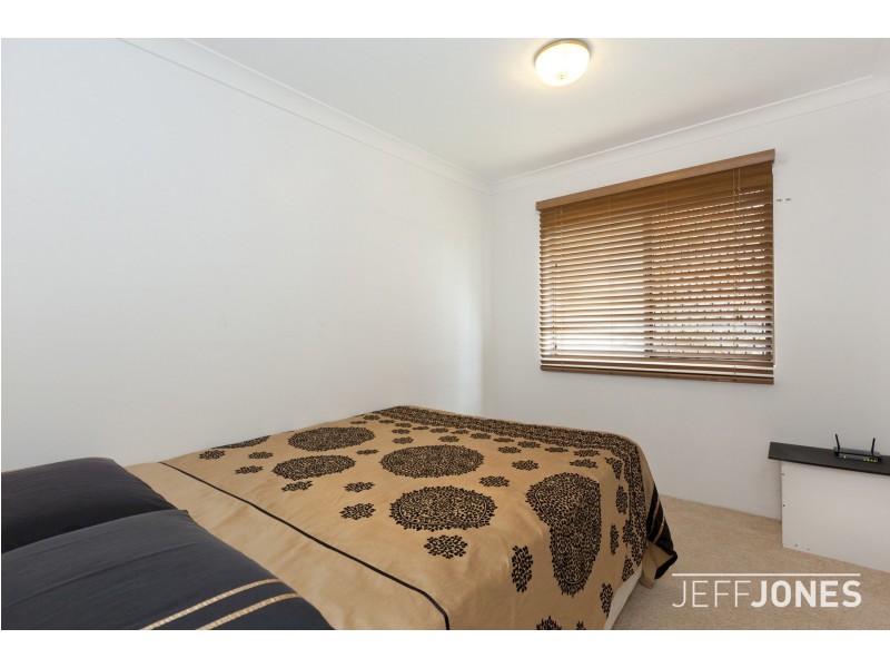 1/46 Nicklin Street, Coorparoo QLD 4151