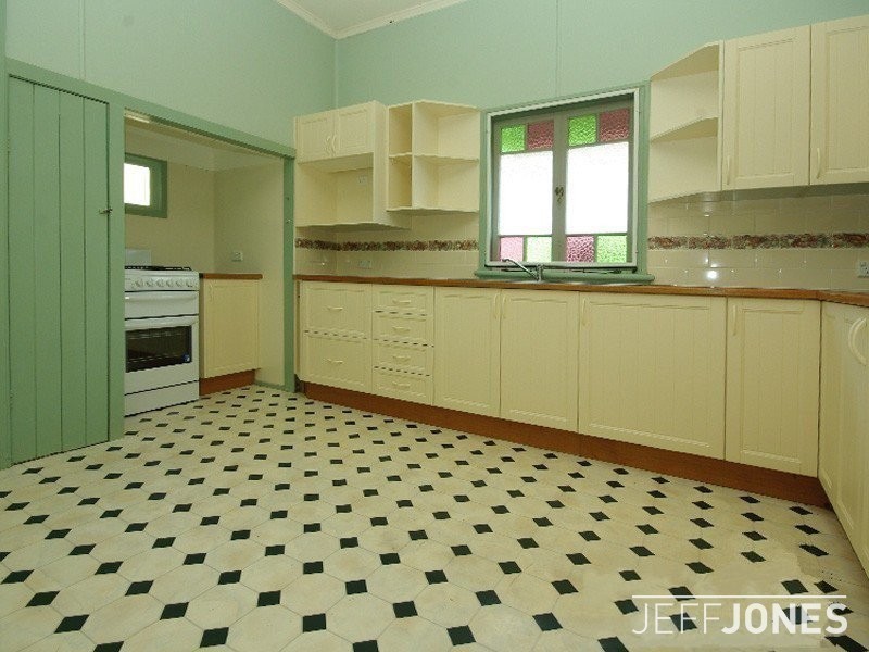 3 Annie Street, Camp Hill QLD 4152