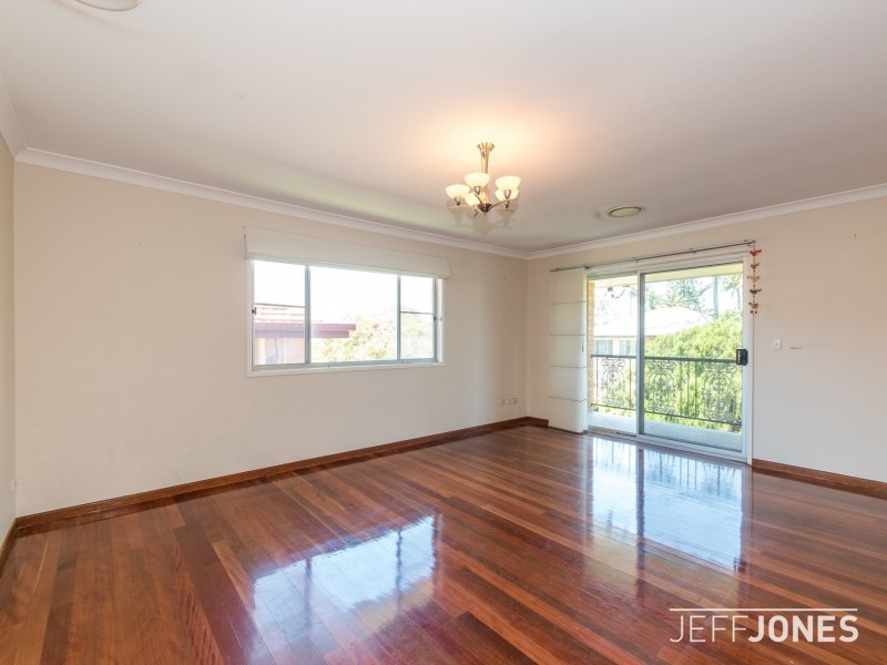 9 Joplin Street, Robertson QLD 4109