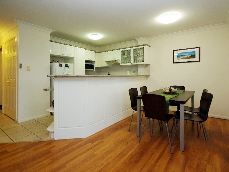 8/72 Earl Street, Greenslopes QLD 4120