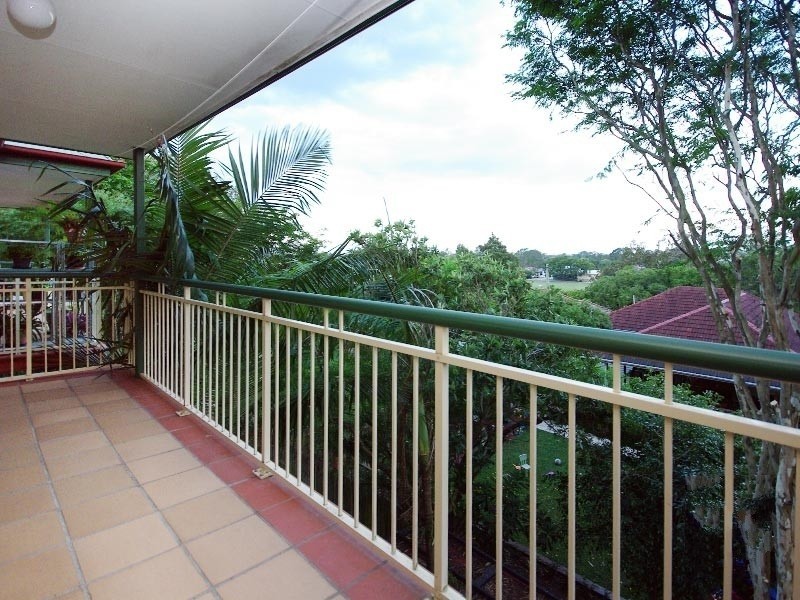 8/72 Earl Street, Greenslopes QLD 4120