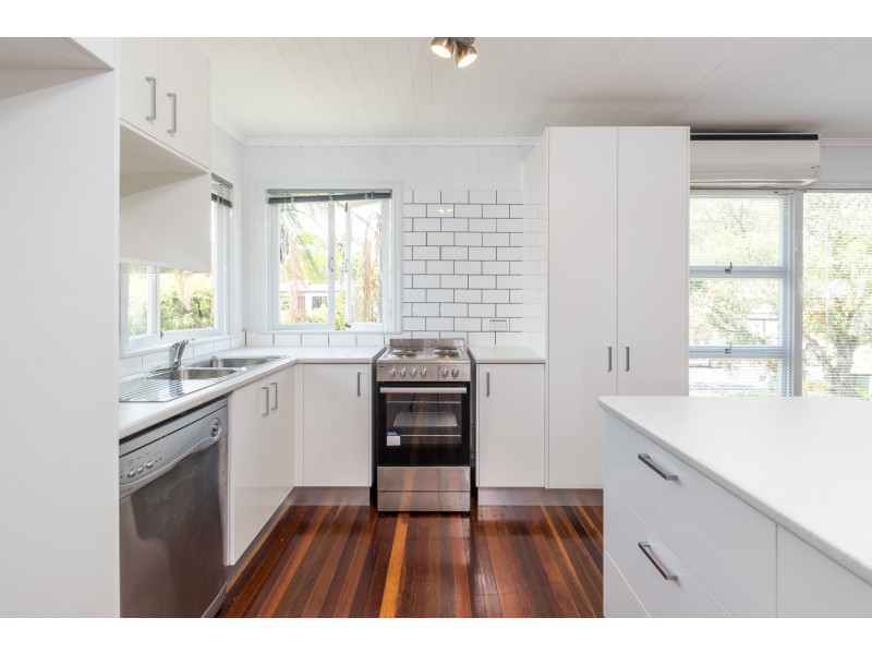 26 Arrunga Street, Coopers Plains QLD 4108