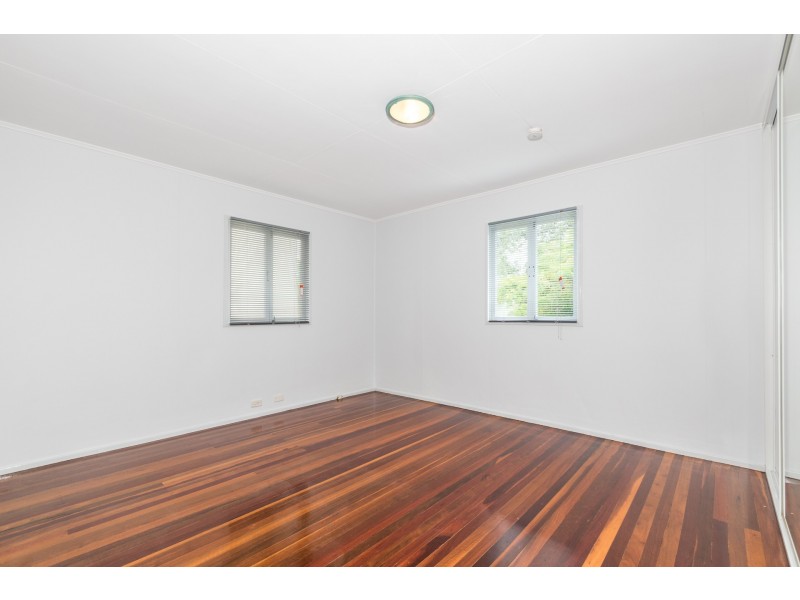 26 Arrunga Street, Coopers Plains QLD 4108