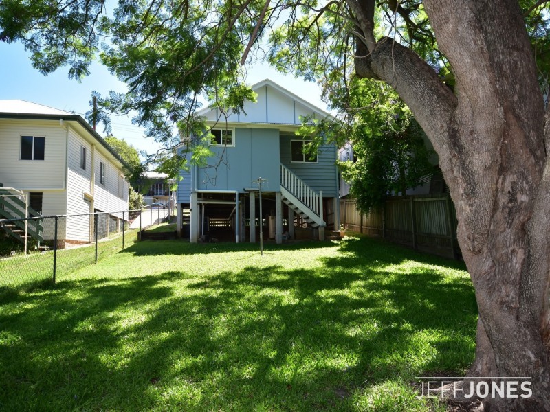 14 Corn Street, Holland Park West QLD 4121