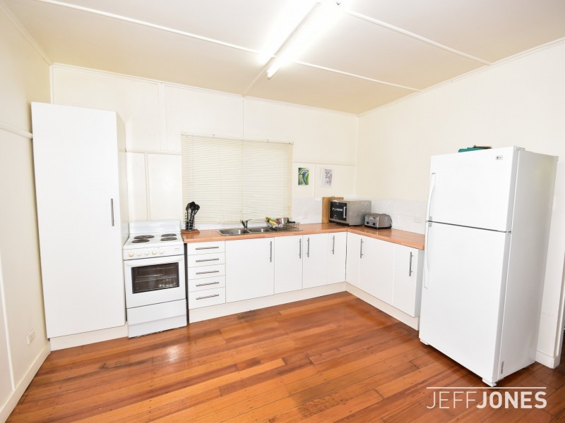 14 Corn Street, Holland Park West QLD 4121