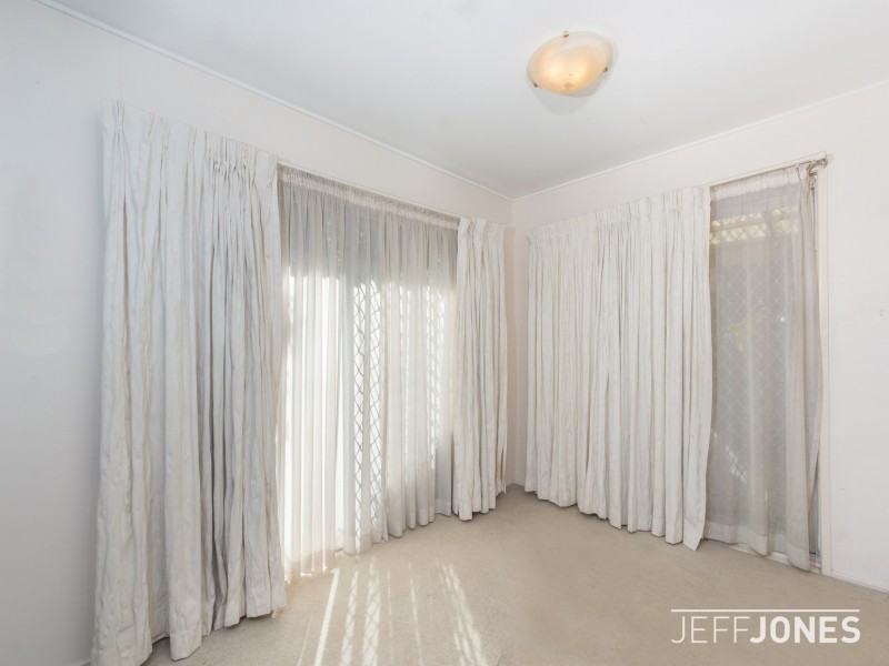 16 Cougar Street, Indooroopilly QLD 4068