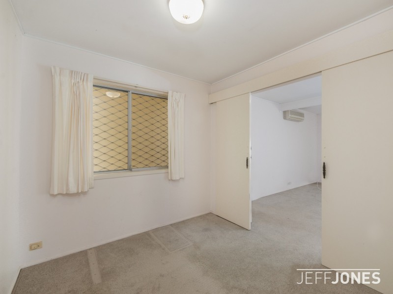 16 Cougar Street, Indooroopilly QLD 4068
