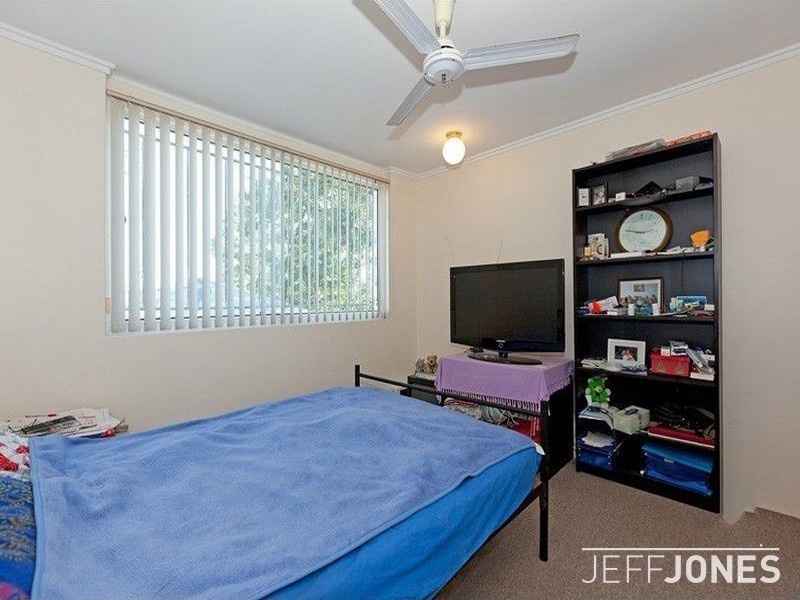 3/327a Cornwall Street, Greenslopes QLD 4120