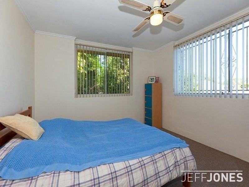 3/327a Cornwall Street, Greenslopes QLD 4120