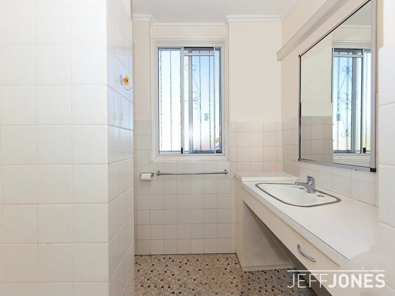 3/327a Cornwall Street, Greenslopes QLD 4120