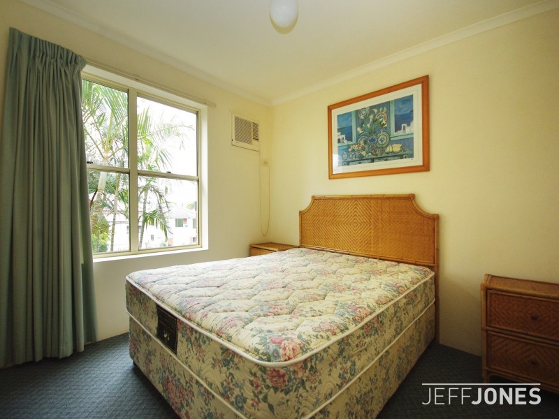 B3/52 Baron Street, Greenslopes QLD 4120