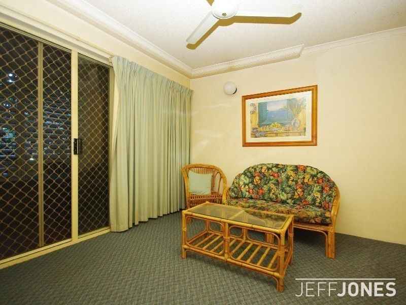 B1/52 Baron Street, Greenslopes QLD 4120