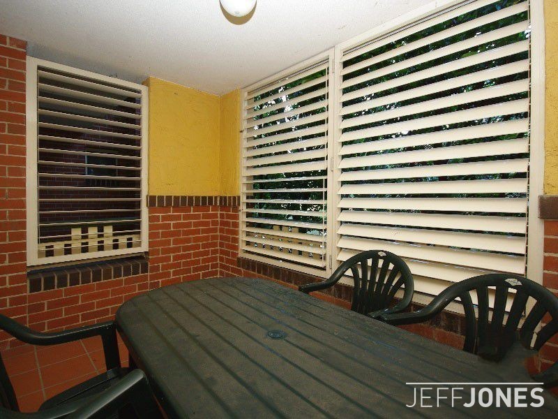 B1/52 Baron Street, Greenslopes QLD 4120