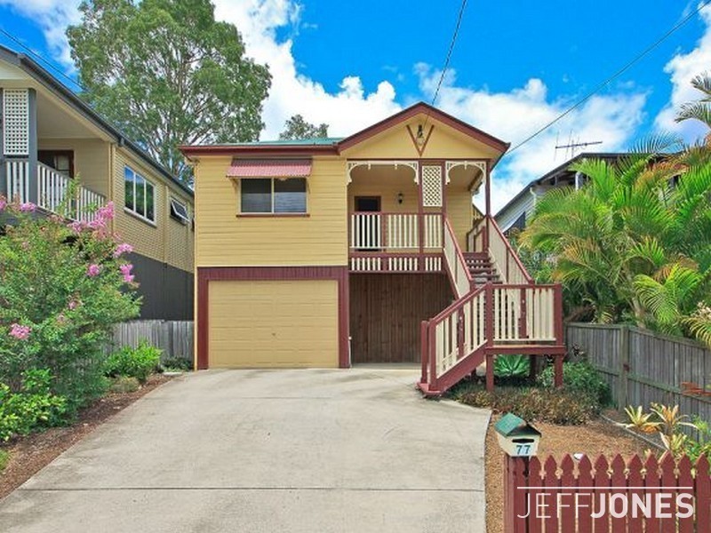 77 Stanley Road, Camp Hill QLD 4152