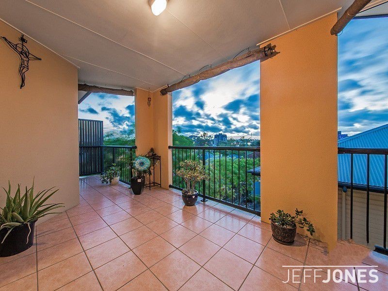 6/64 Longlands Street, East Brisbane QLD 4169