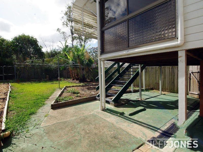 32 Nelson Street, Coorparoo QLD 4151