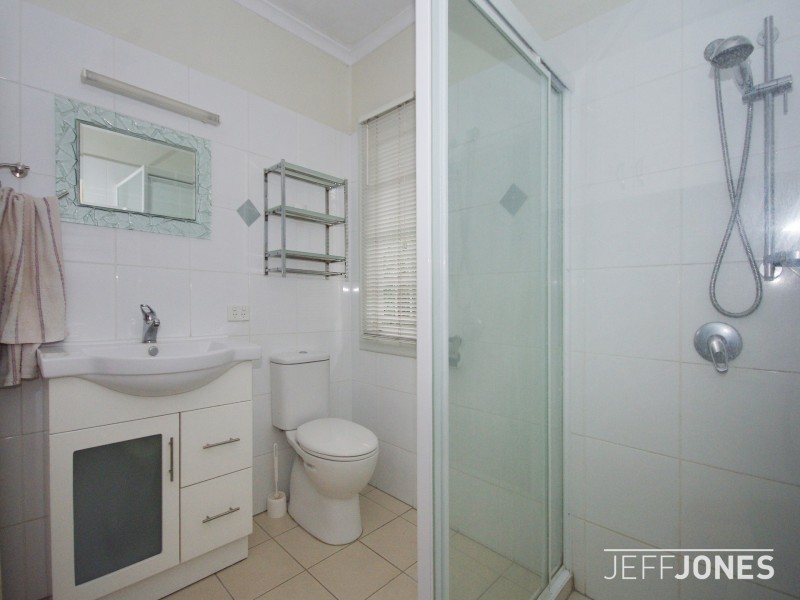 18 Beanga Street, Greenslopes QLD 4120