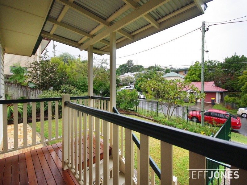 18 Beanga Street, Greenslopes QLD 4120