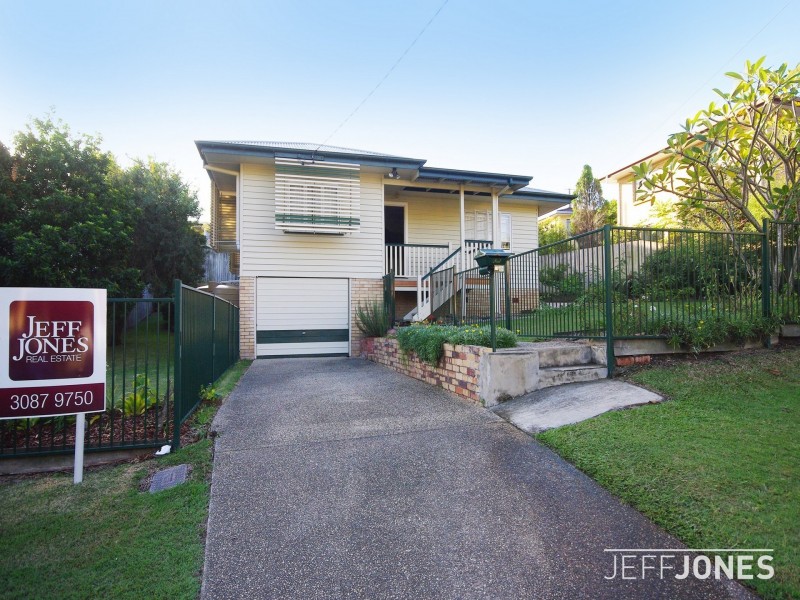 18 Beanga Street, Greenslopes QLD 4120