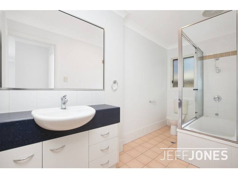 5/18 Baron Street, Greenslopes QLD 4120