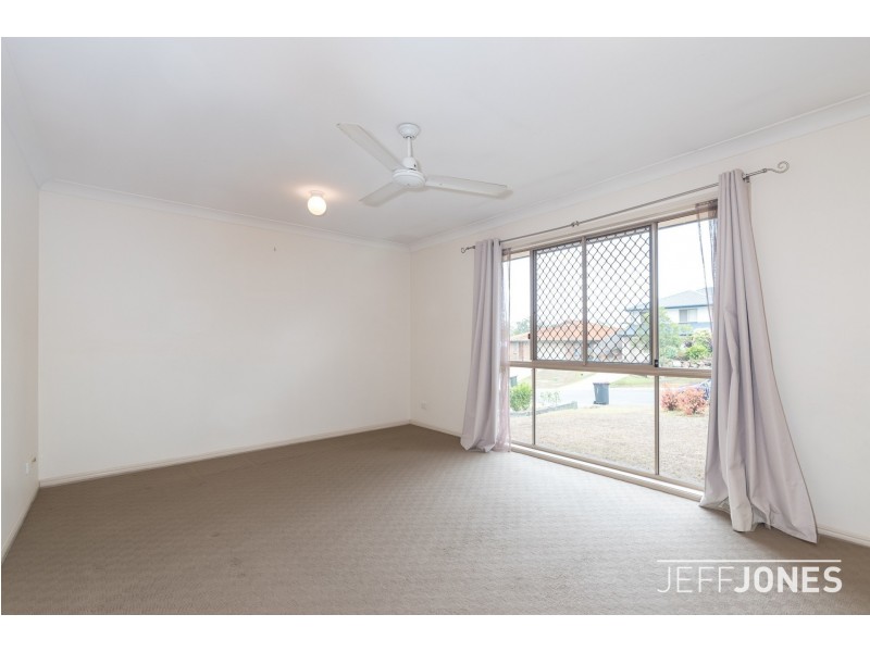 8 Appleton Street, Carindale QLD 4152