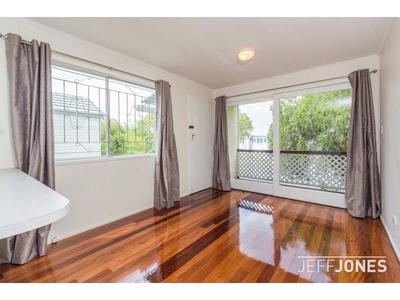 1/99 Cavendish Road, Coorparoo QLD 4151